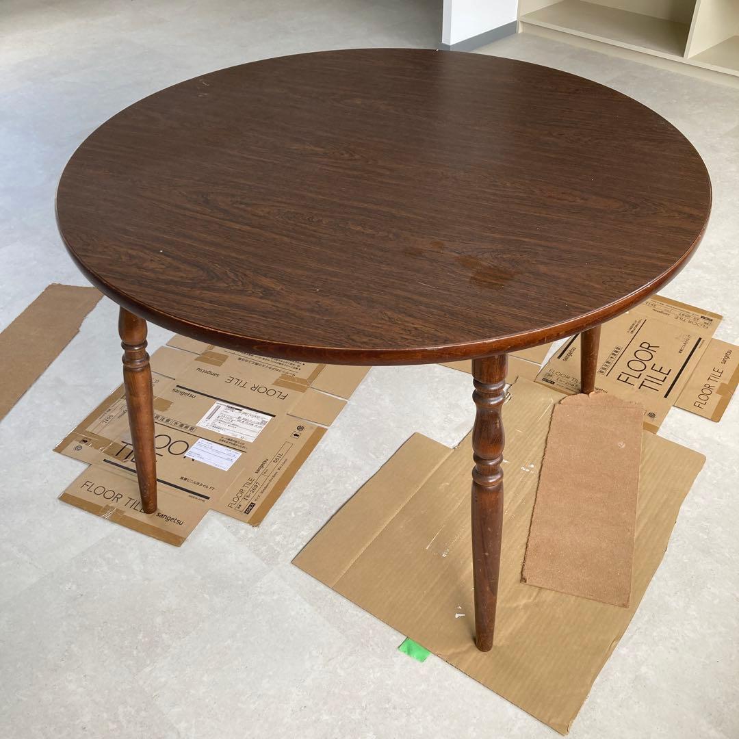 飛騨産業ダイニングテーブルのみ　キツツキマーク