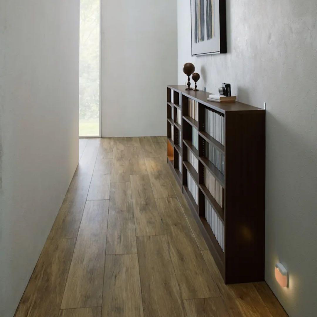 【新品未使用】dinos 奥行き選べる背板オープン腰高本棚