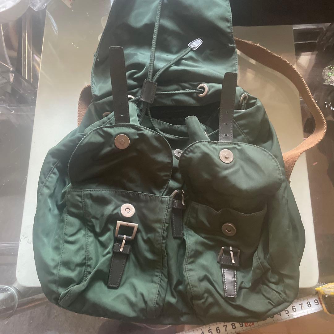 PRADA グリーン リュック確実正規品